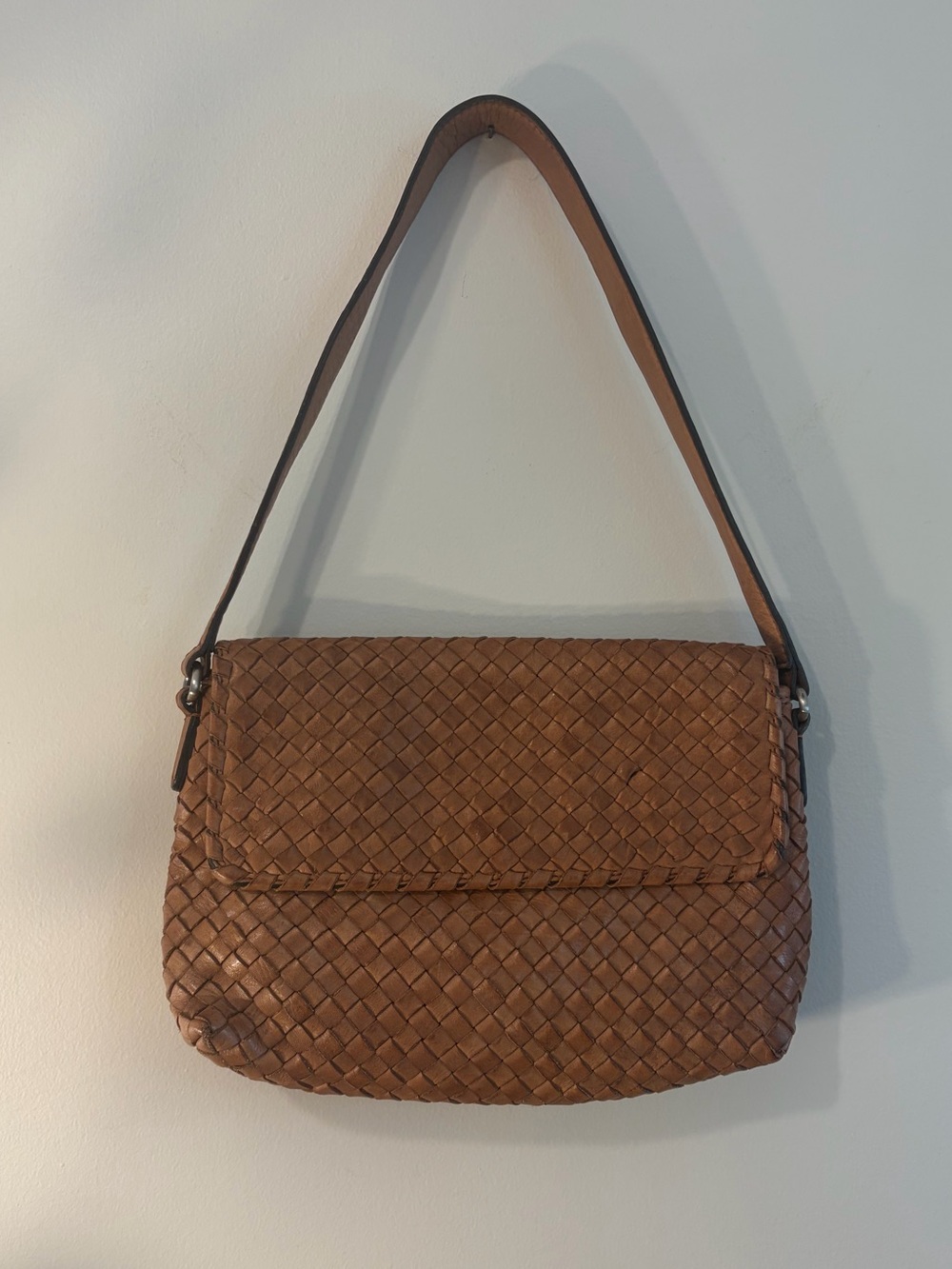 Woven Genuine Leather Shoulder Bag in Brown
